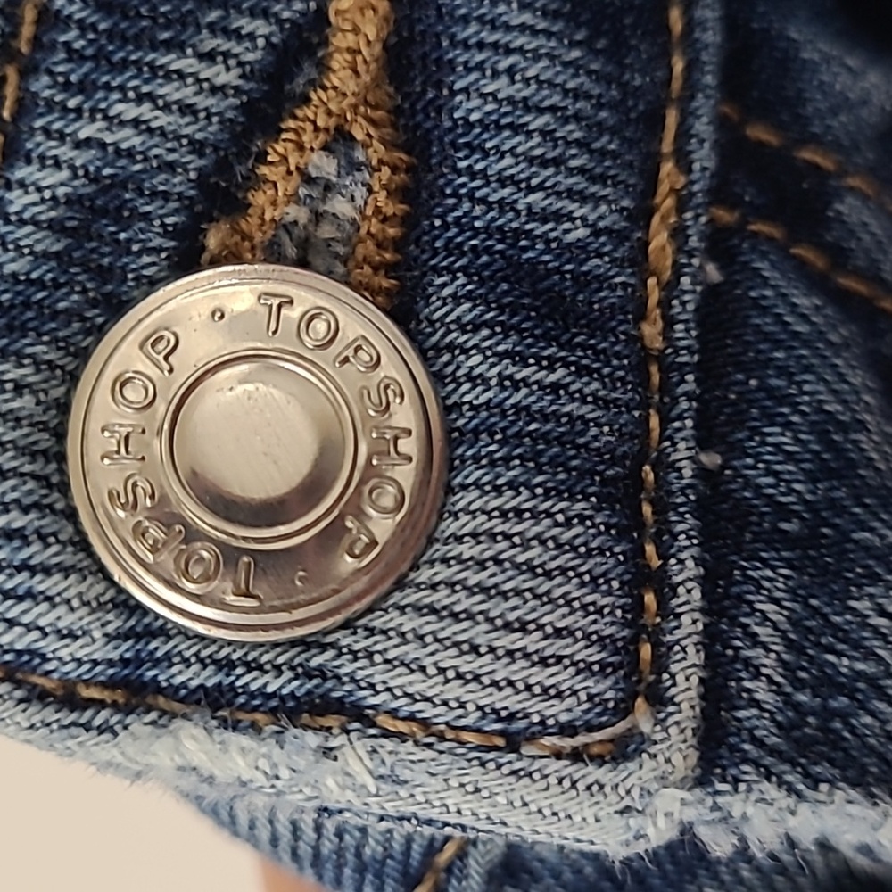 TOPSHOP Women's Cropped Straight Leg Blue Jeans with Raw Hem Size 28P - Picture 8 of 10
